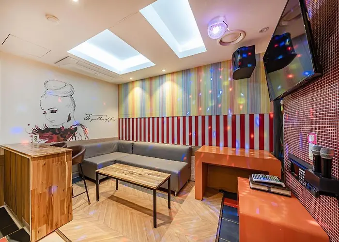 S Shinchon 3* Seoul