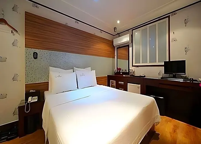 S Shinchon Motel Seoul